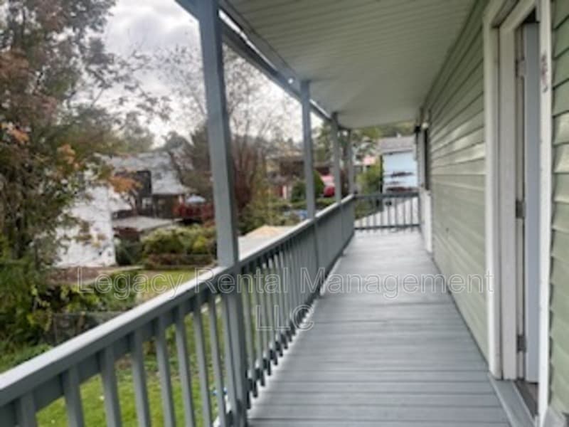 Scranton Condo: 327 East Locust Street - 2
