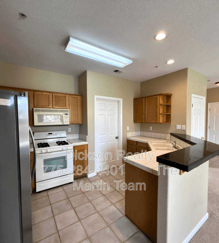 Sparks House: 6230 Ingleston Drive