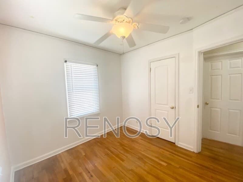 Des Moines House: 3942 57th Street