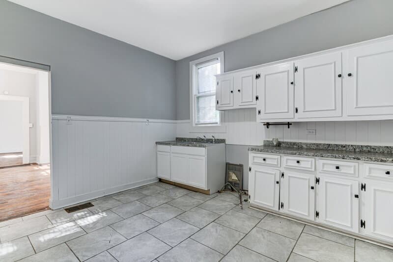 Memphis Condo: 1639 Southern Avenue