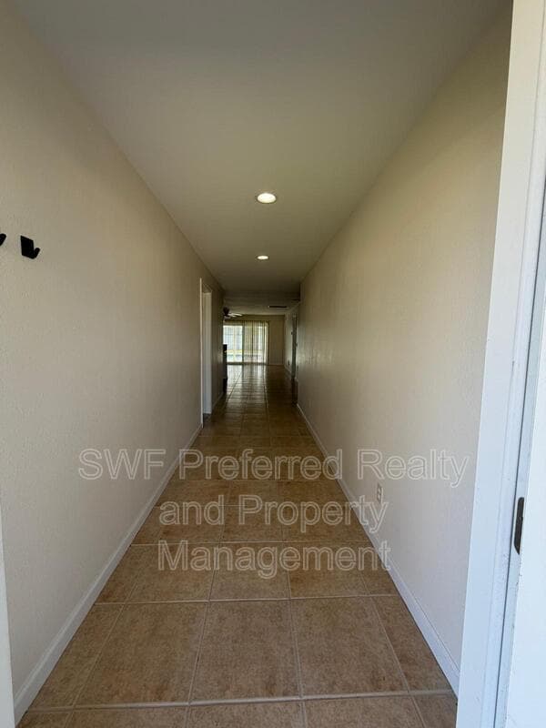 Cape Coral Condo: 1152 Southwest 47th Terrace