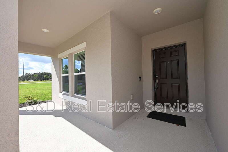 Haines City House: 148 Brinsmead Rd