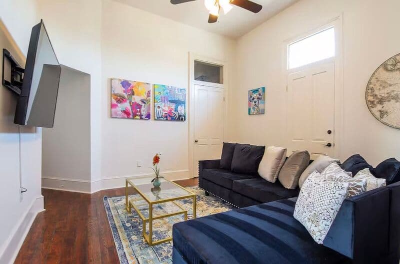 New Orleans Condo: 1915 Philip St.