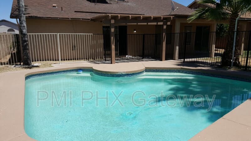 Glendale House: 6702 N. 89th Ave.