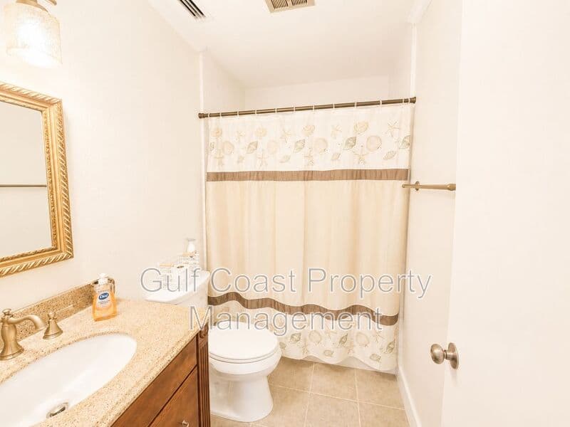 Bradenton Condo: 9718 Hernando Court