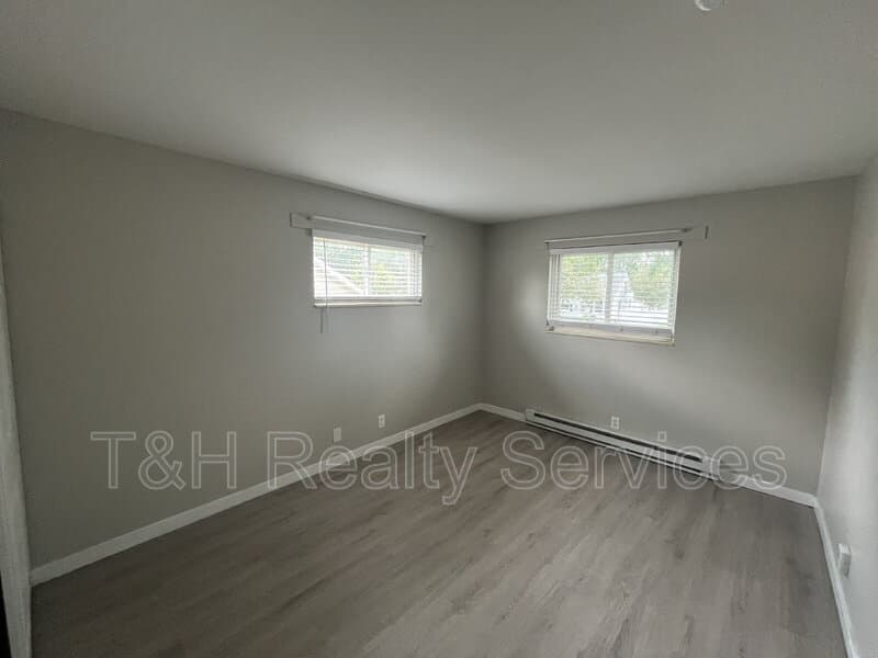 Noblesville Condo: 1152 Evans Avenue