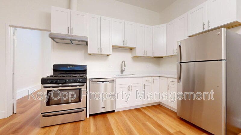 San Francisco Condo: 239 Brighton Avenue