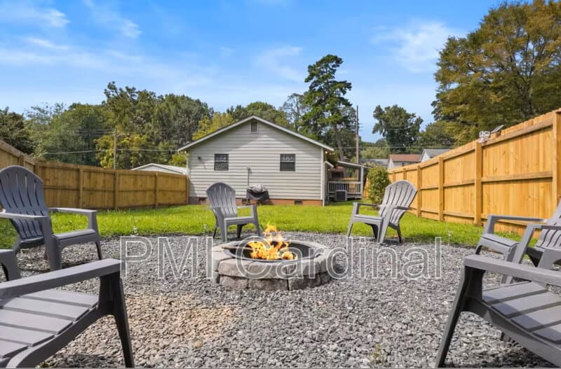 Charlotte House: 2117 Wilson Ave