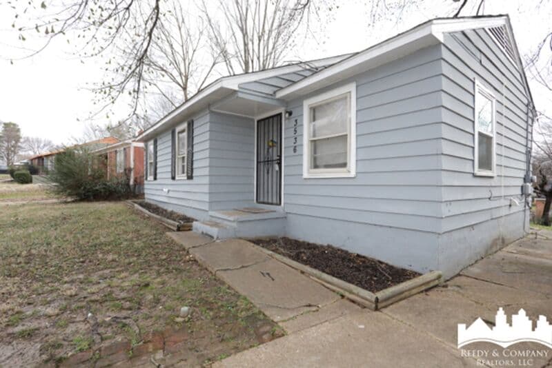 Memphis House: 3536 Brantley Rd