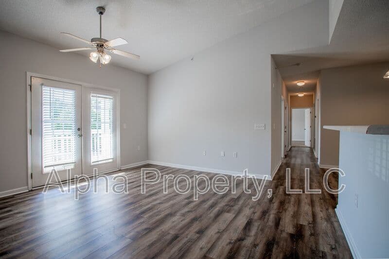 Greenville Condo: 531 McKenna Cir