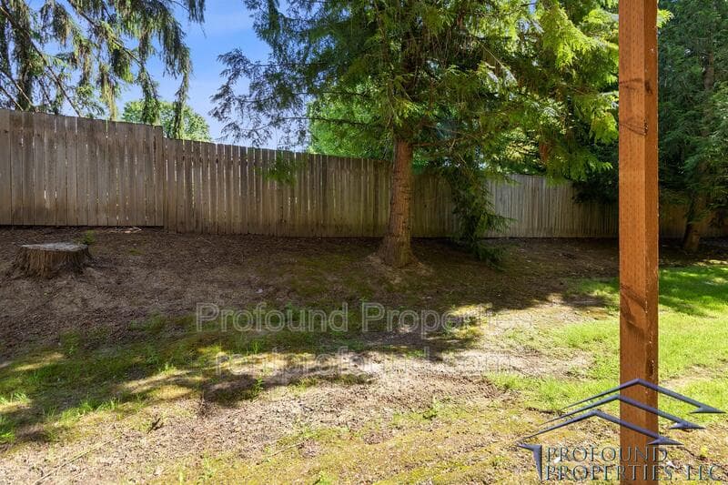 Beaverton Condo: 627 SW Dillan Drive