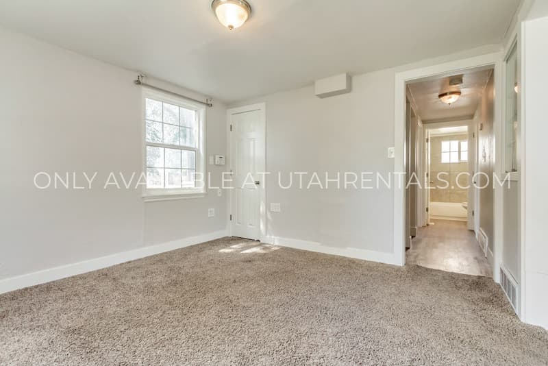 American Fork House: 411 W Main St