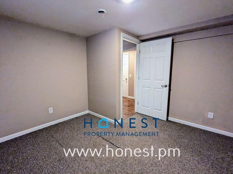 Winslow Condo: 235 South Pond Road