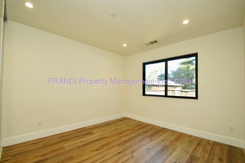 San Rafael House: 18A Jefferson Avenue
