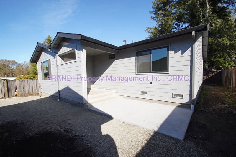 San Rafael House: 18A Jefferson Avenue