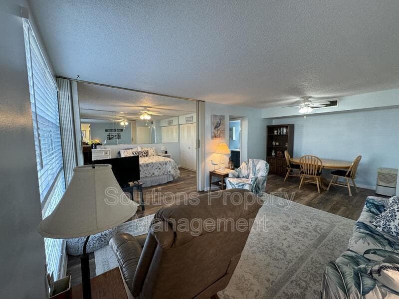 Cocoa Beach Condo: 4700 Ocean Beach Blvd