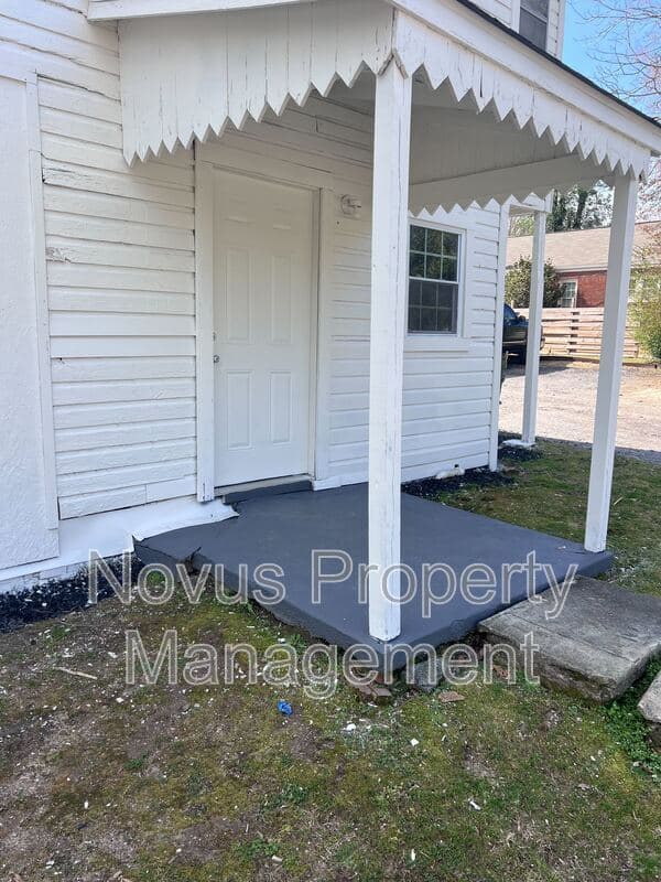 Carrollton Condo: 304 Cedar Street