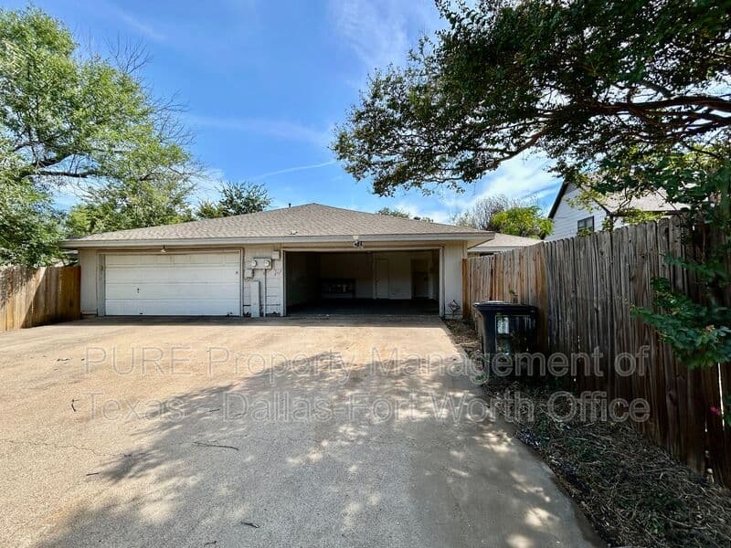 Fort Worth Condo: 4605 Menzer Road