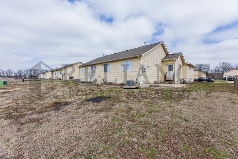 Wichita Condo: 9920 East Kinkaid Circle