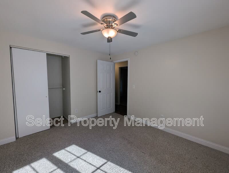 Fort Wayne House: 2508 Repton Drive