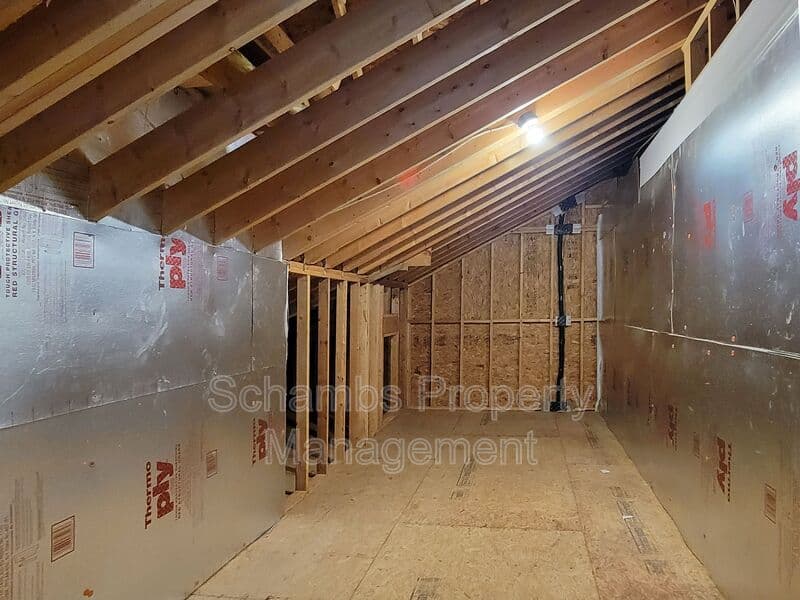 Fuquay Varina House: 414 Banagher Ln