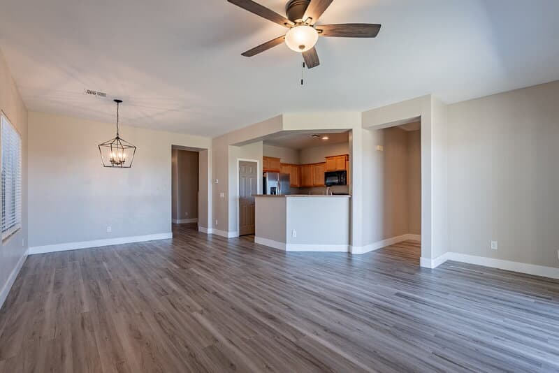 Florence House: 7599 West Springfield Way