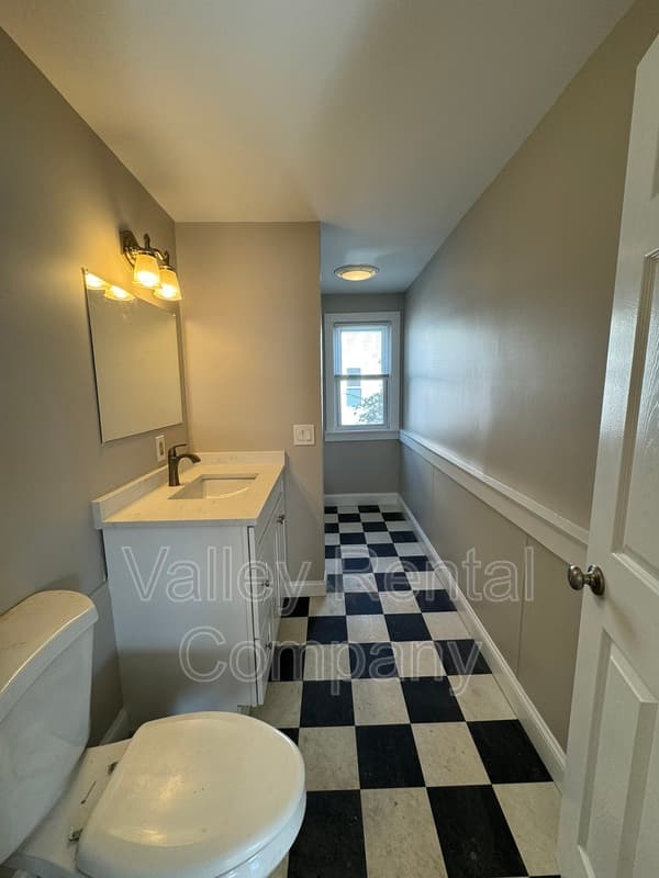 Northampton Condo: 20 Orchard Street - 2