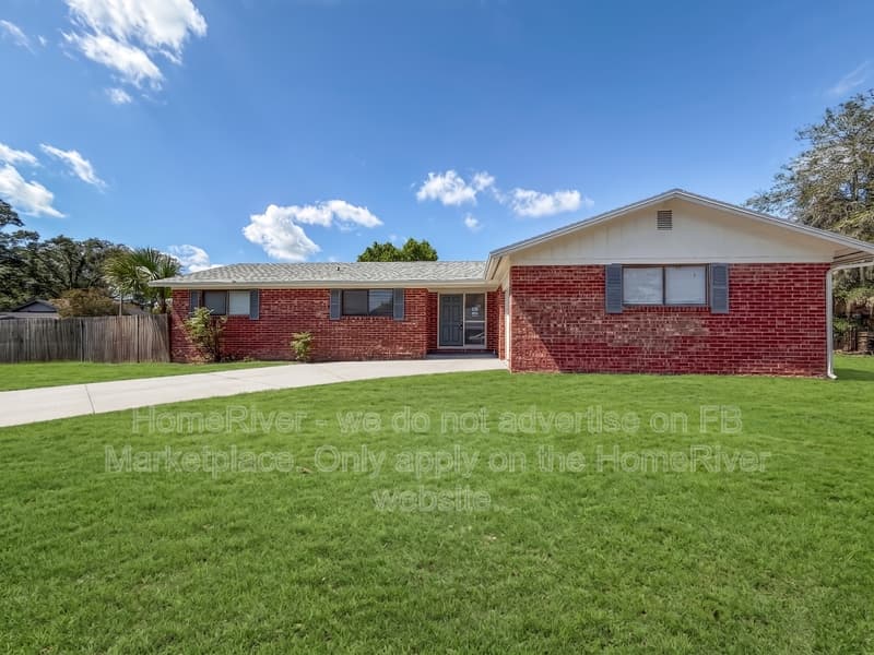 Orange Park House: 2501 Richard Ct