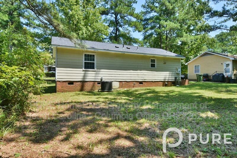Columbia House: 1017 Rockymount Rd