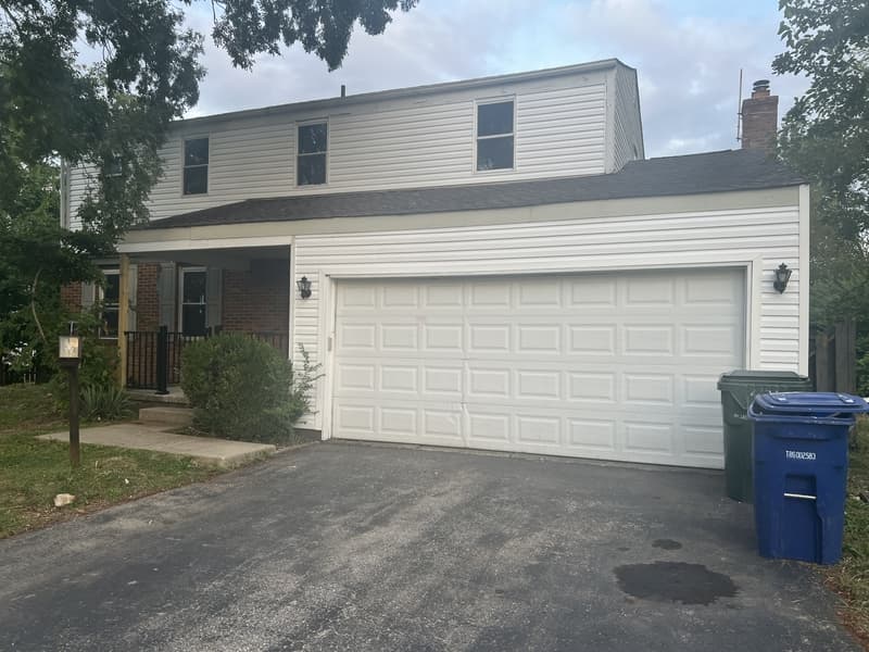 Grove City House: 2253 Blue Rock Lane