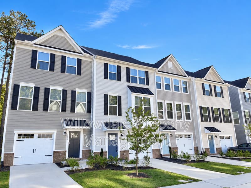 Durham Townhome: 1351 Chowan Ave
