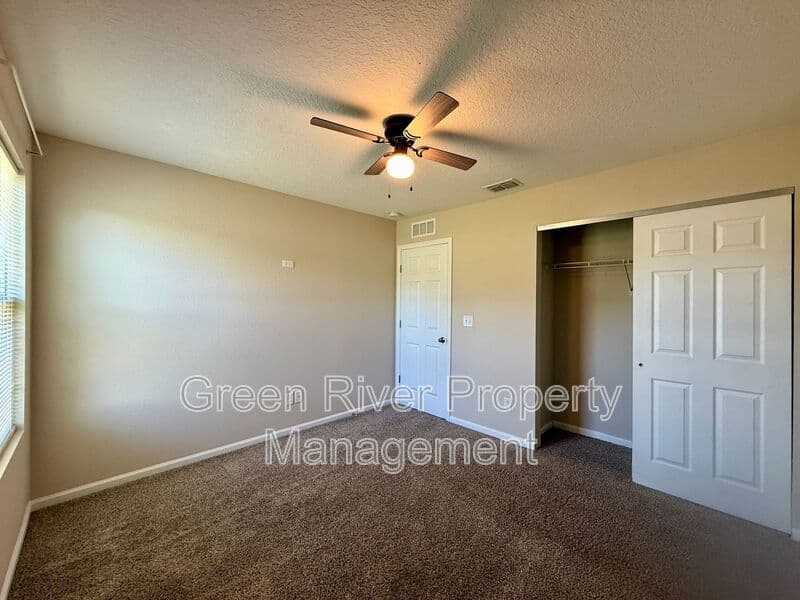 Jacksonville House: 4474 Civic Way