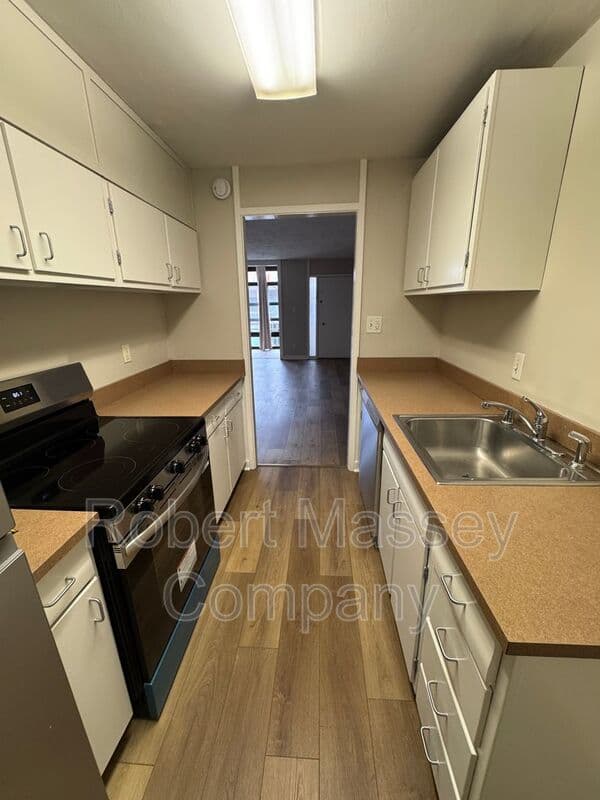 Louisville Condo: 1040 Cherokee Road