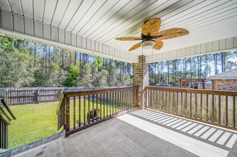 Milton House: 6052 Whisper Creek Boulevard