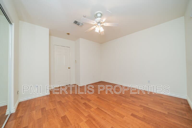 Fontana House: 5055 Saint Albert Dr
