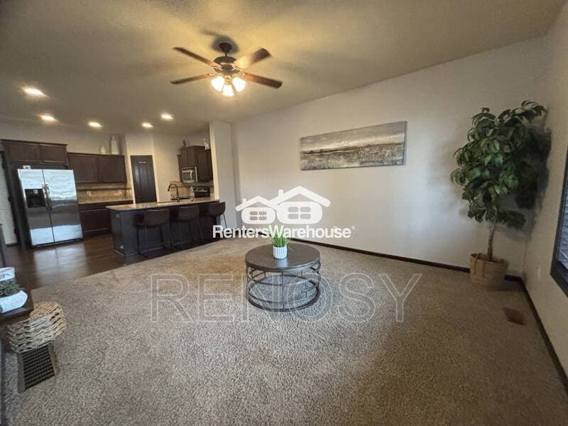 West Des Moines Townhome: 9175 Coneflower Dr