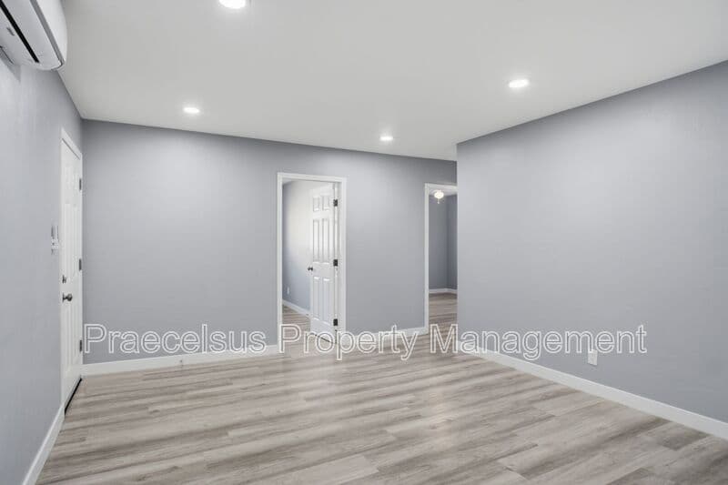 San Diego Condo: 3225 Van Dyke Ave
