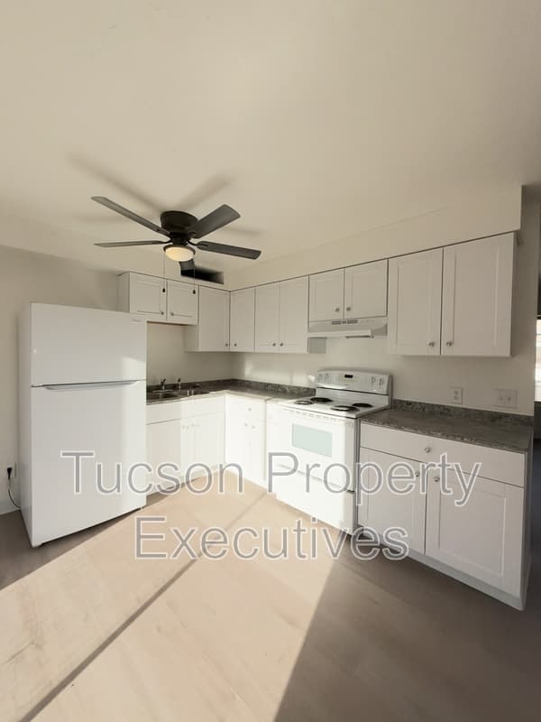 Tucson Condo: 1607 N. Highland Ave.