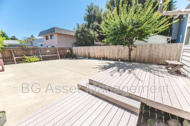 Pinole House: 2359 Prune St