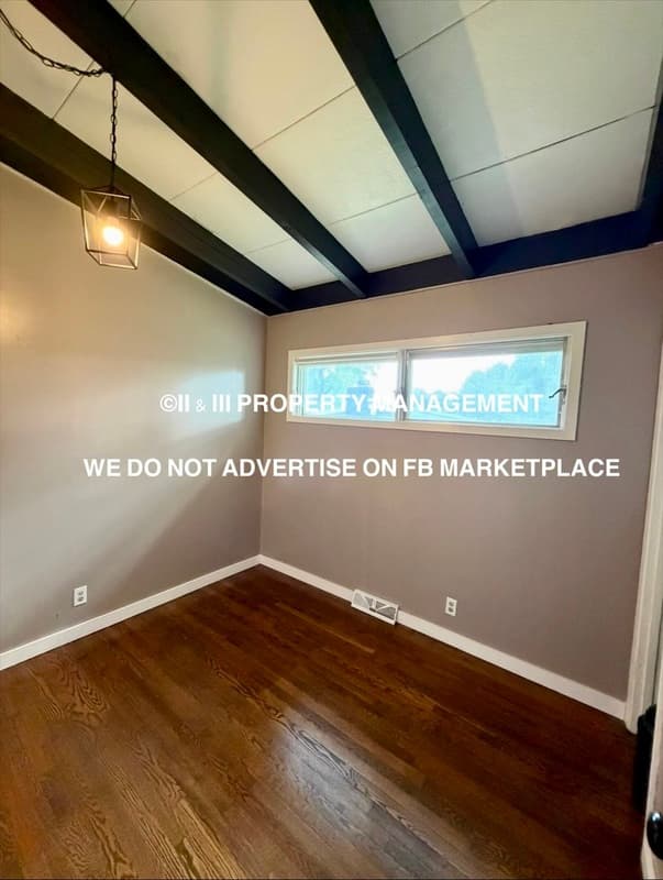 Kansas City House: 6200 North Park Avenue