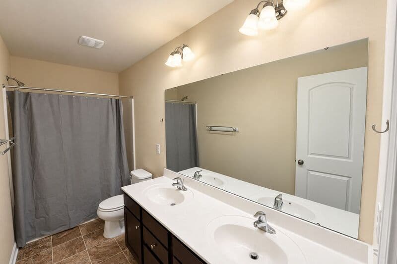 Richmond Hill House: 75 Wando View Way A