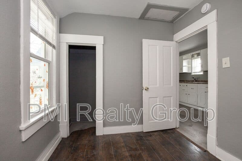 Lorain House: 1222 W 14 St.