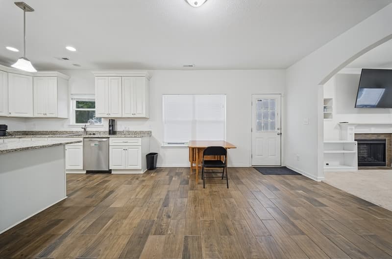 Norfolk House: 1014 Avenue H