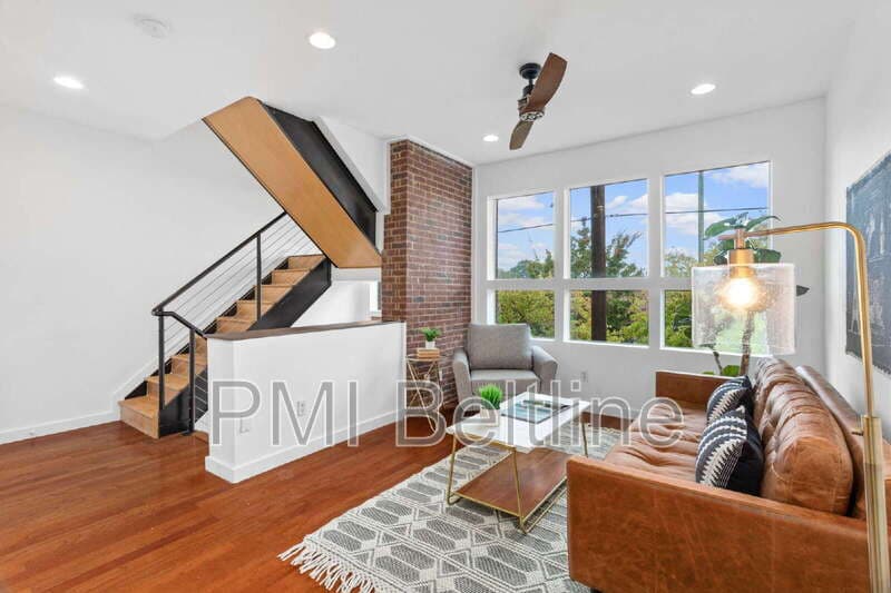 Atlanta Townhome: 988 Dekalb Ave NE