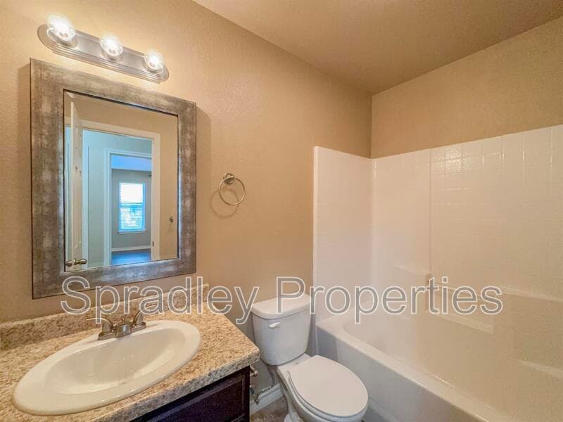 Belton Townhome: 1549 Brady Way