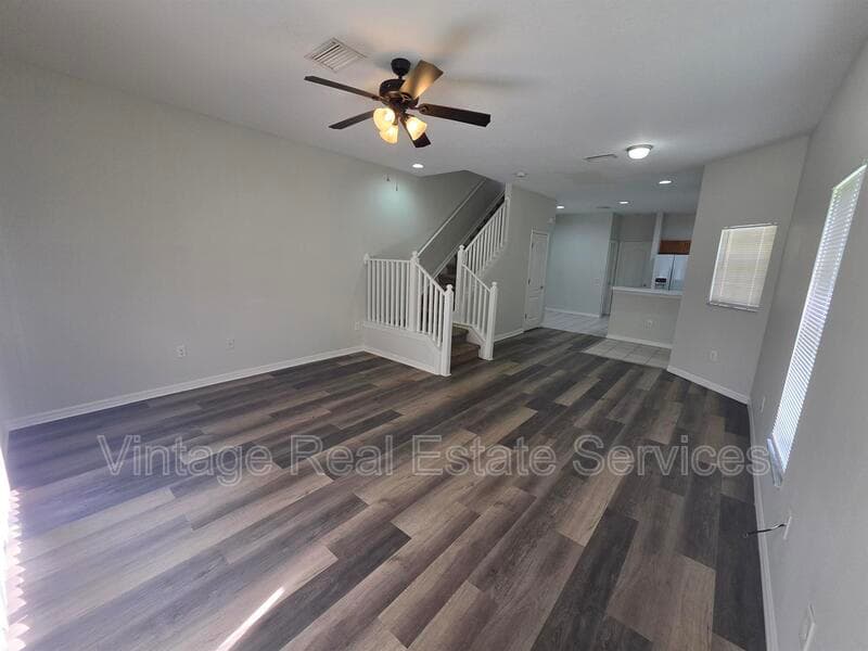 Gibsonton House: 6731 Lake Rochester Ln