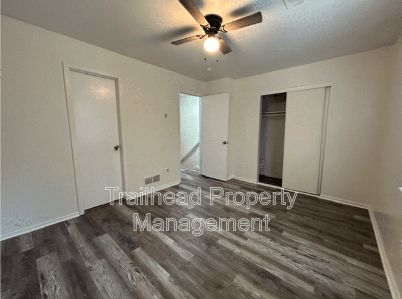 Kansas City Townhome: 3129 Eaton St
