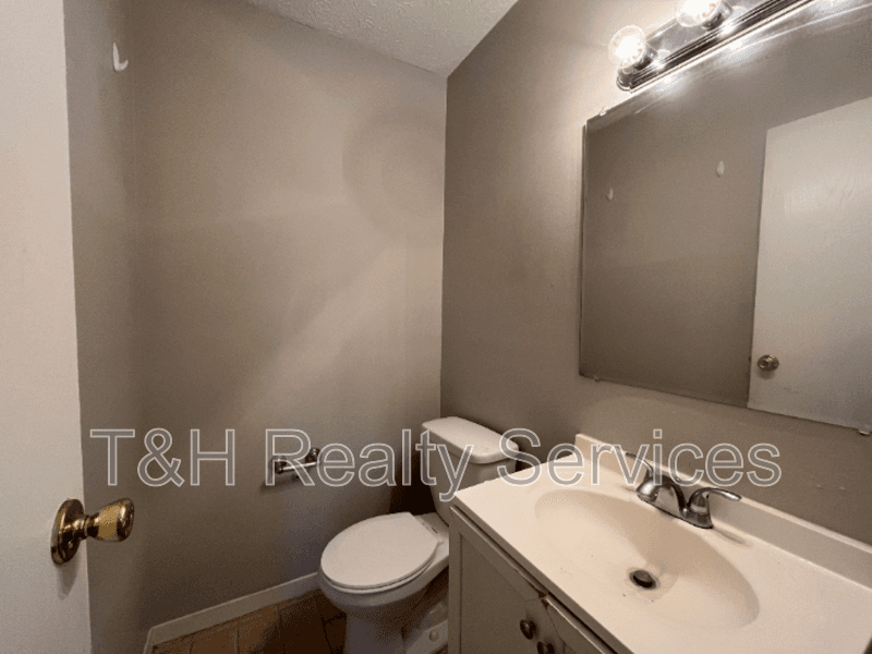 Indianapolis House: 4532 Dabny Circle