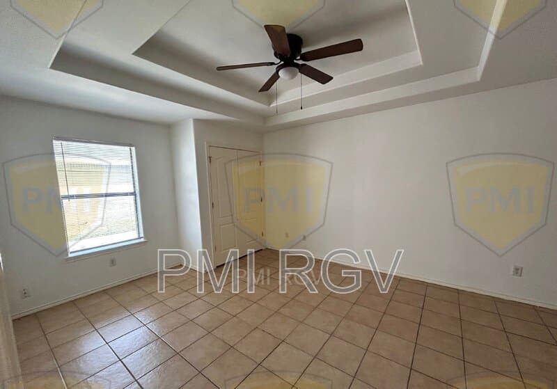 Pharr Condo: 1503 E Coyote St