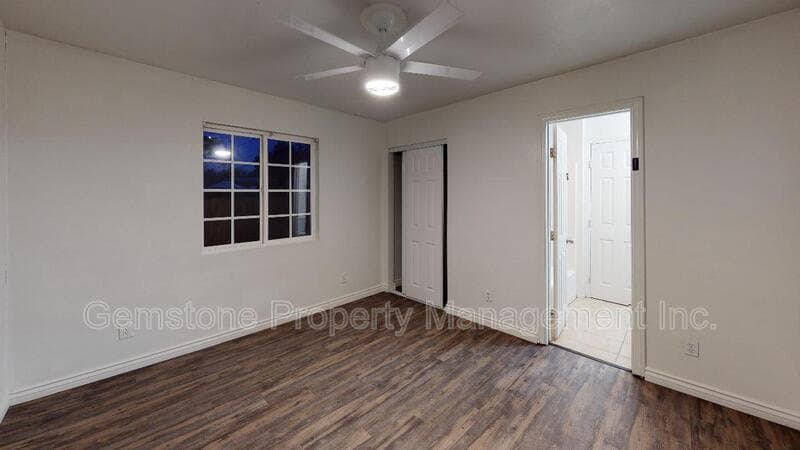 San Diego House: 4938 Art St